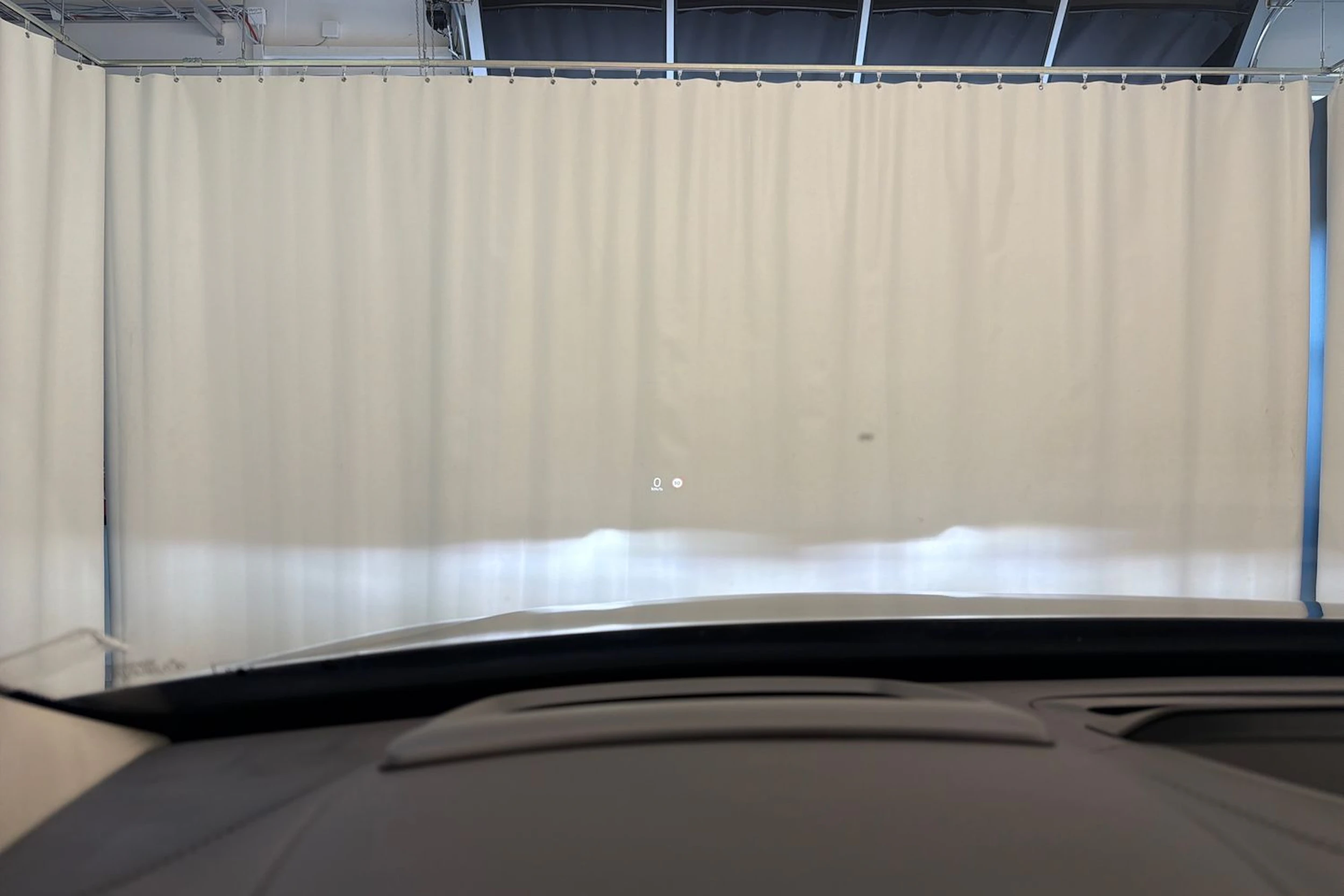 musta Volvo XC90 2015 kuva 18.