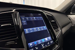 musta Volvo XC90 2015 kuva 23.
