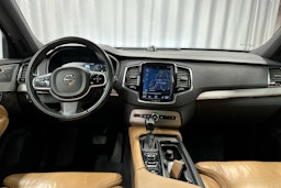 musta Volvo XC90 2016 kuva 7.