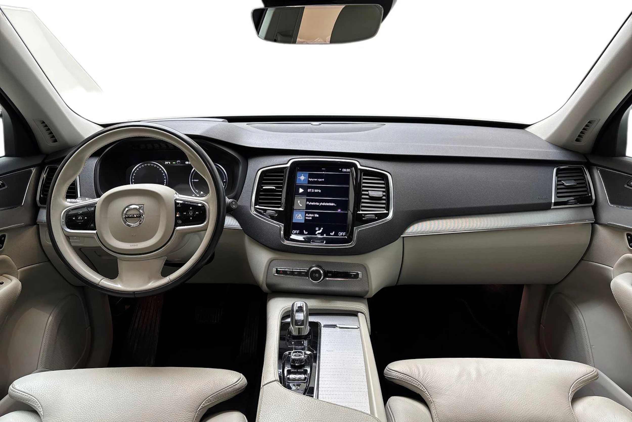 valkoinen Volvo XC90 2016 kuva 9.