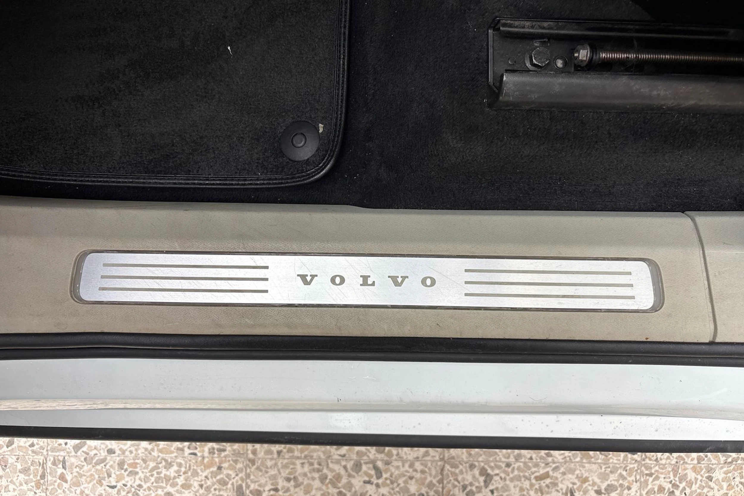valkoinen Volvo XC90 2016 kuva 25.