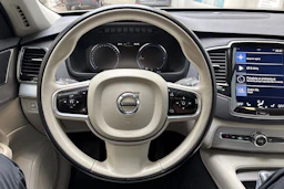 valkoinen Volvo XC90 2016 kuva 27.