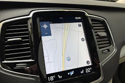 valkoinen Volvo XC90 2016 kuva 33.