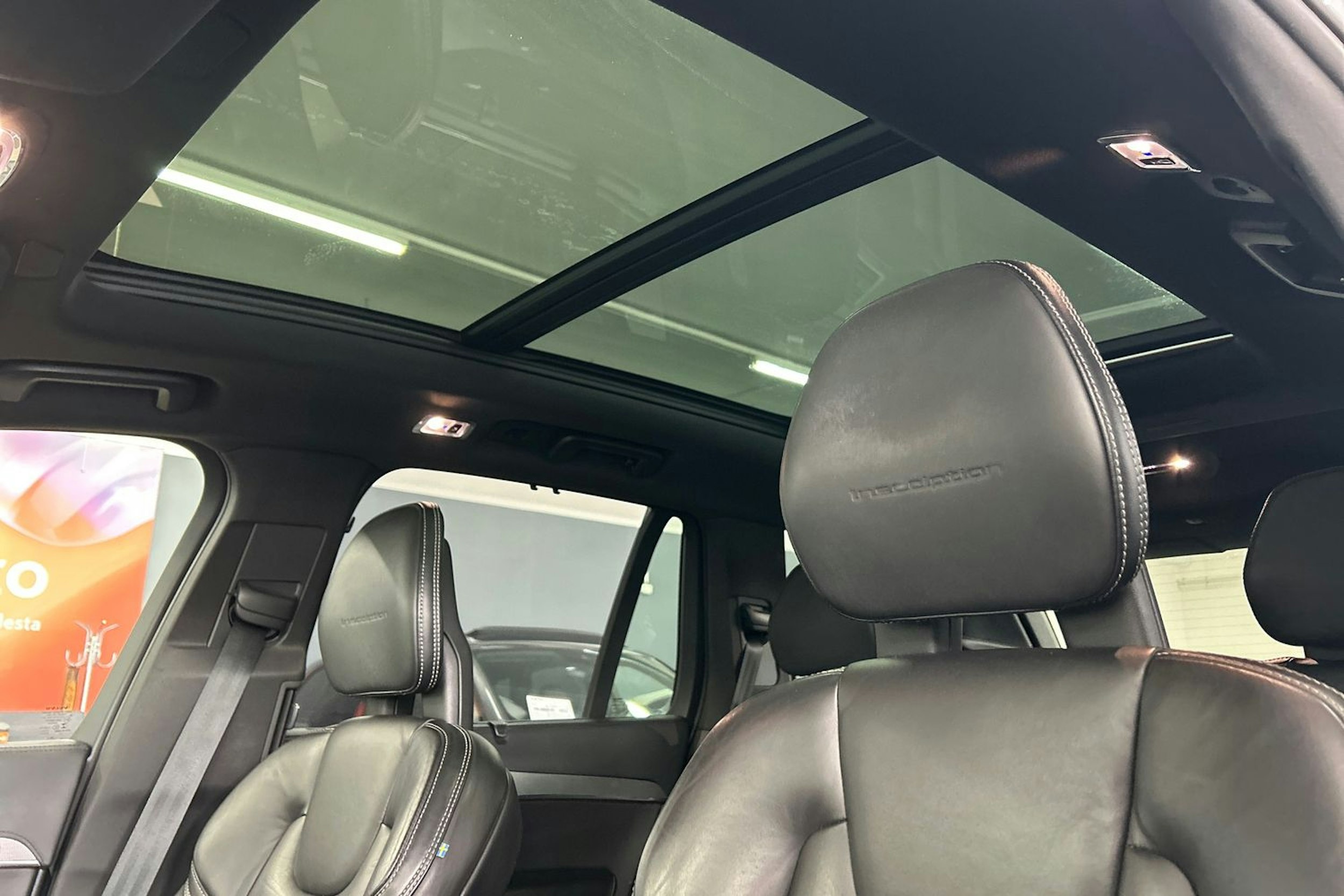 harmaa Volvo XC90 2016 kuva 20.