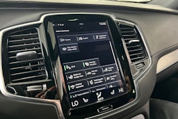 harmaa Volvo XC90 2016 kuva 26.