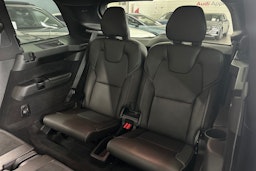 harmaa Volvo XC90 2016 kuva 33.
