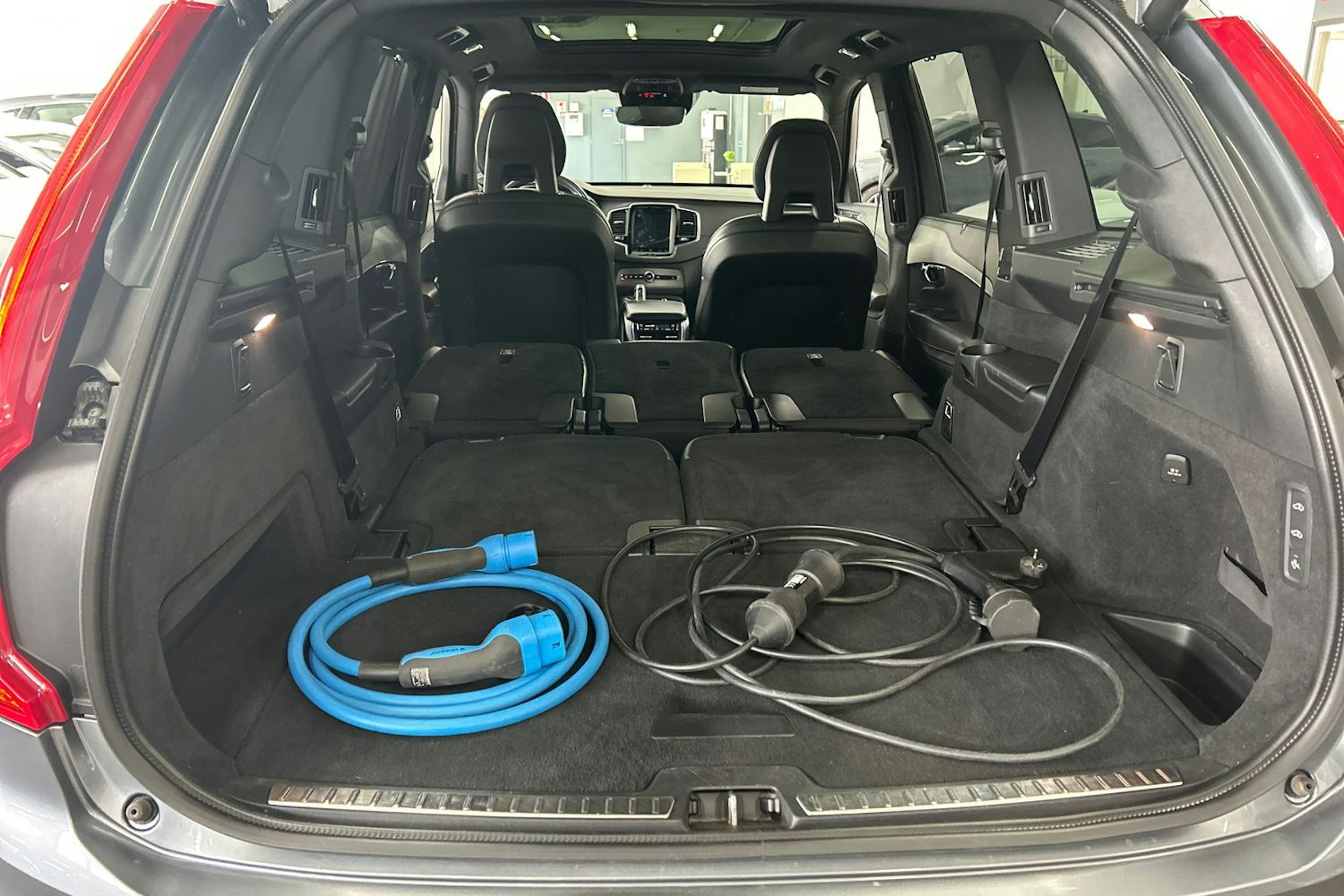 harmaa Volvo XC90 2016 kuva 34.