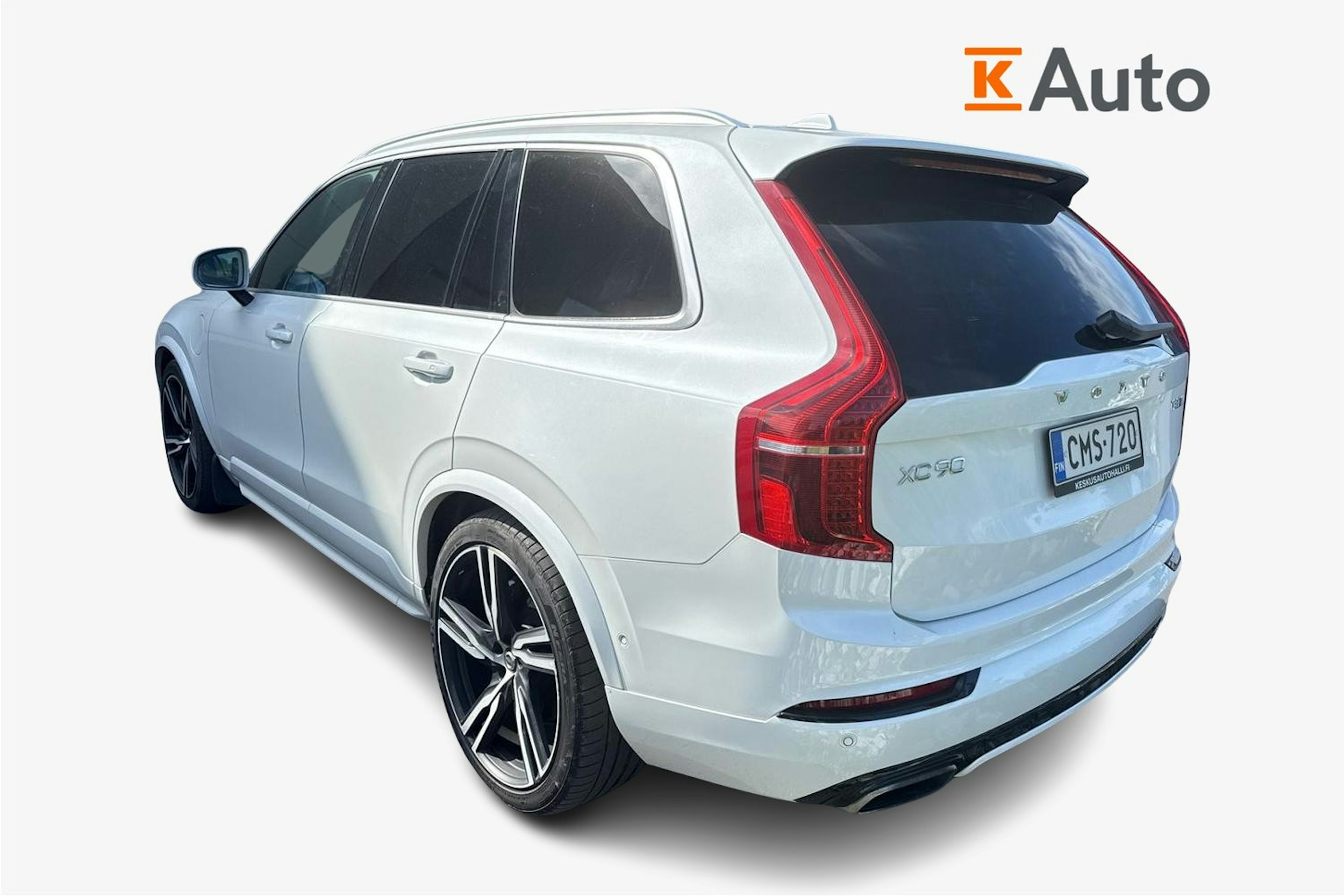 valkoinen Volvo XC90 2016 kuva 2.