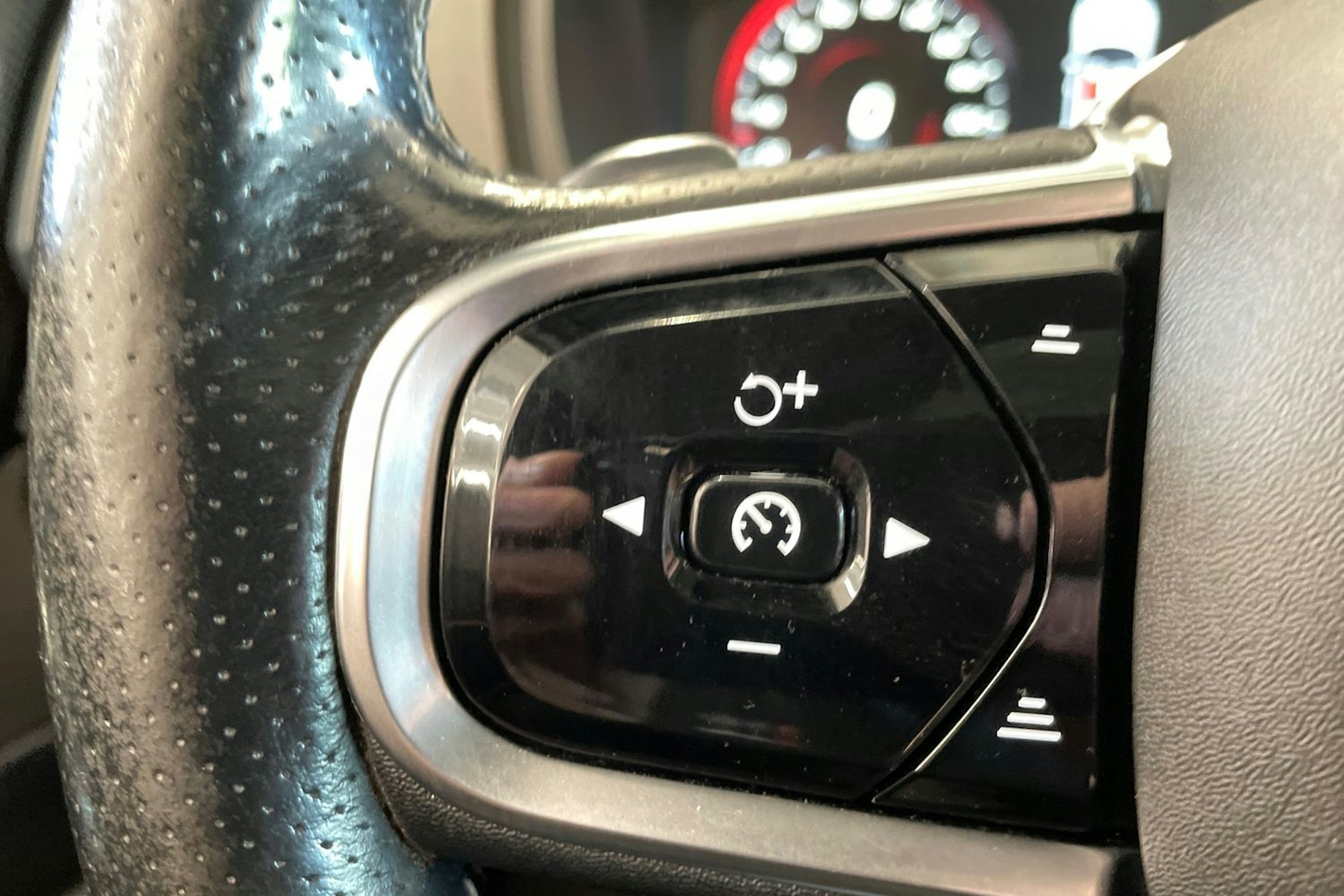 valkoinen Volvo XC90 2016 kuva 20.