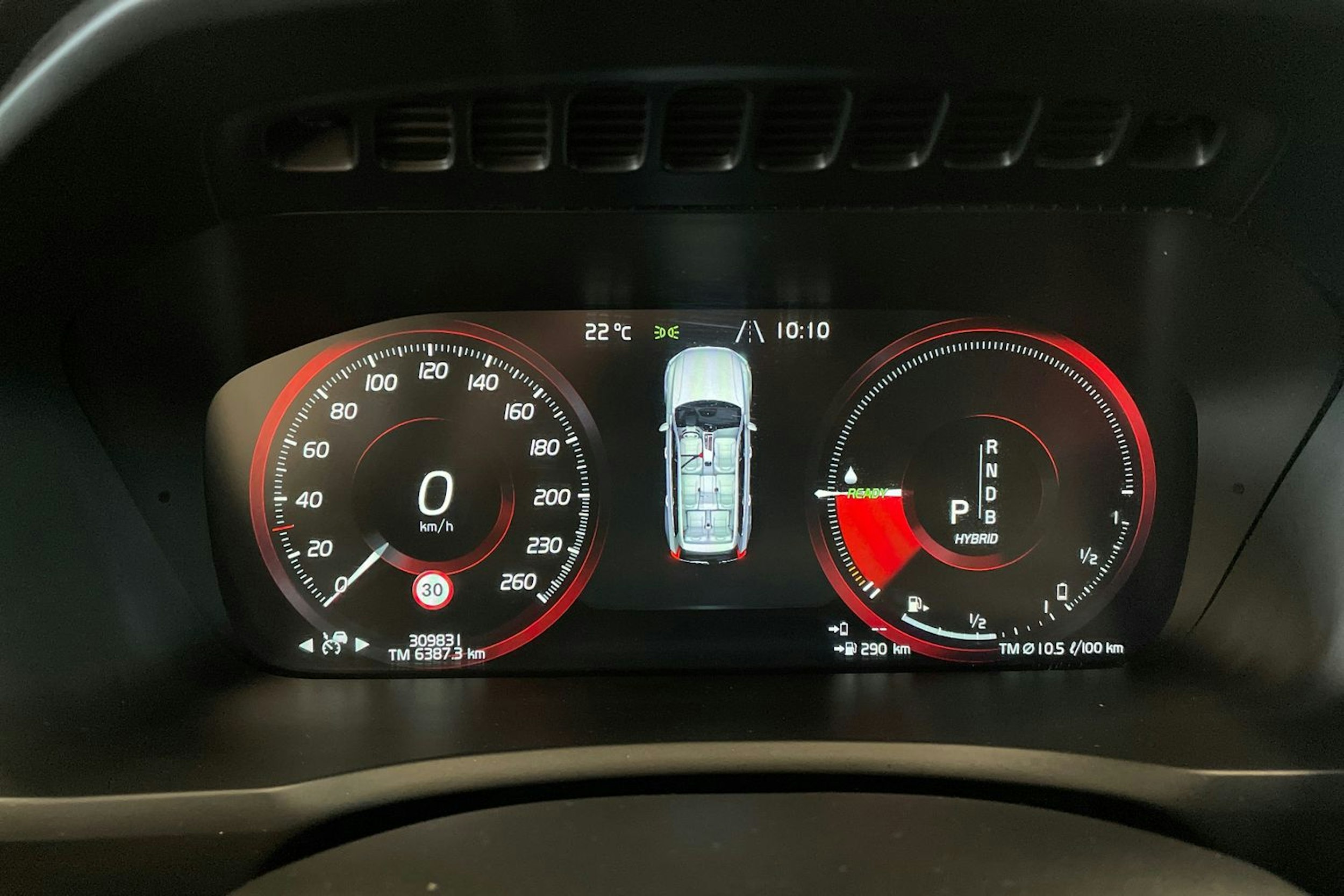 valkoinen Volvo XC90 2016 kuva 21.