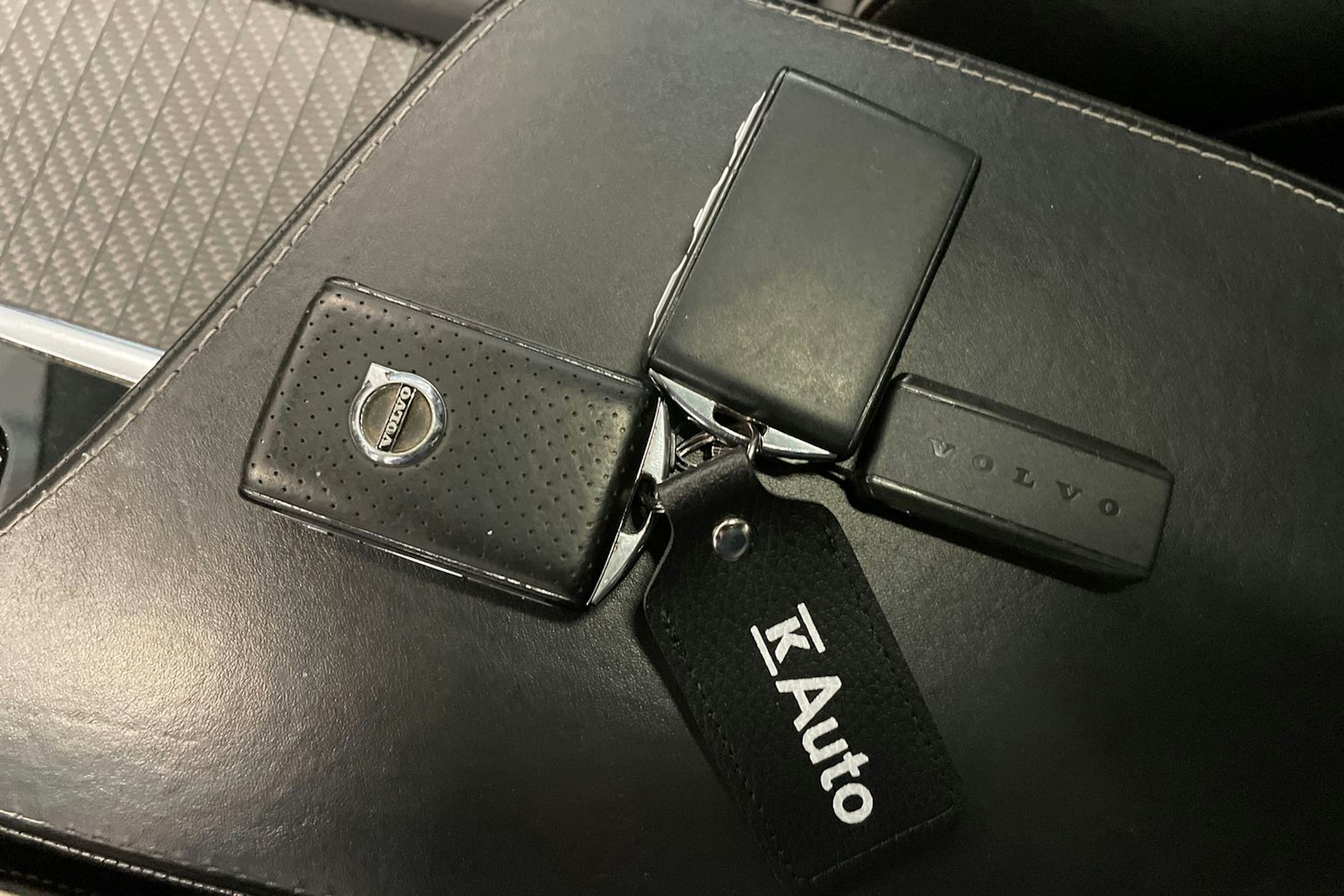 valkoinen Volvo XC90 2016 kuva 33.