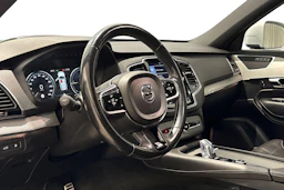 sininen Volvo XC90 2016 kuva 6.