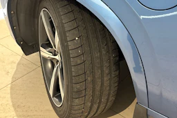 sininen Volvo XC90 2016 kuva 10.