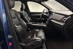 sininen Volvo XC90 2016 kuva 18.