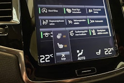 musta Volvo XC90 2016 kuva 26.