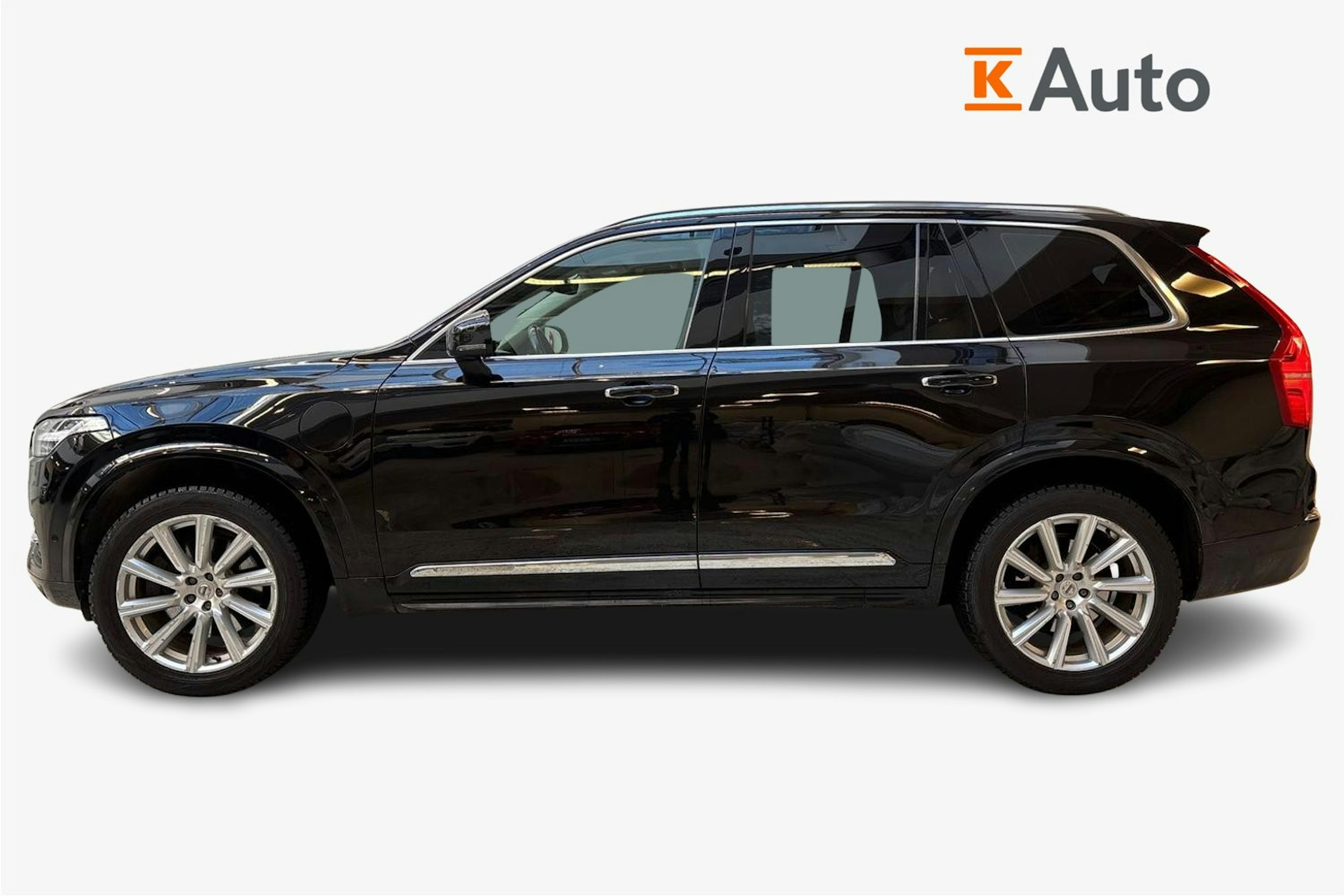 musta Volvo XC90 2016 kuva 6.