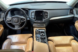 musta Volvo XC90 2016 kuva 9.