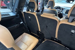 musta Volvo XC90 2016 kuva 15.