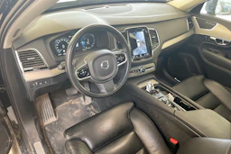 Musta Volvo XC90 2016 kuva 3.