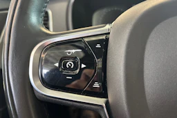 Musta Volvo XC90 2016 kuva 21.
