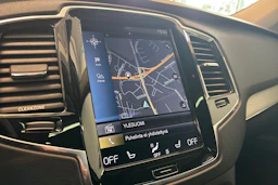 Musta Volvo XC90 2016 kuva 24.