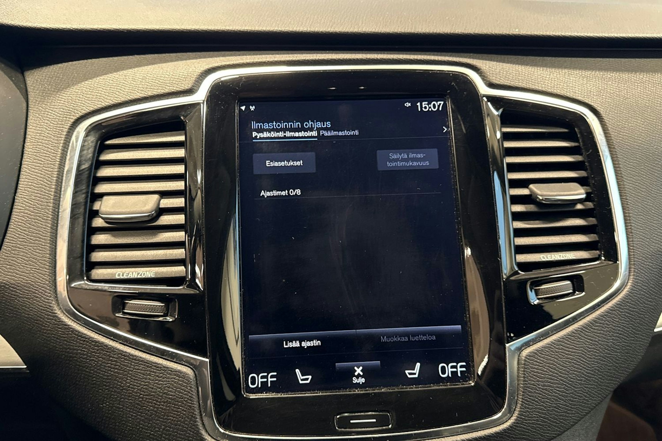 Hopea Volvo XC90 2016 kuva 15.