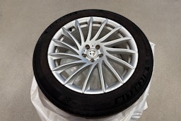 Hopea Volvo XC90 2016 kuva 26.