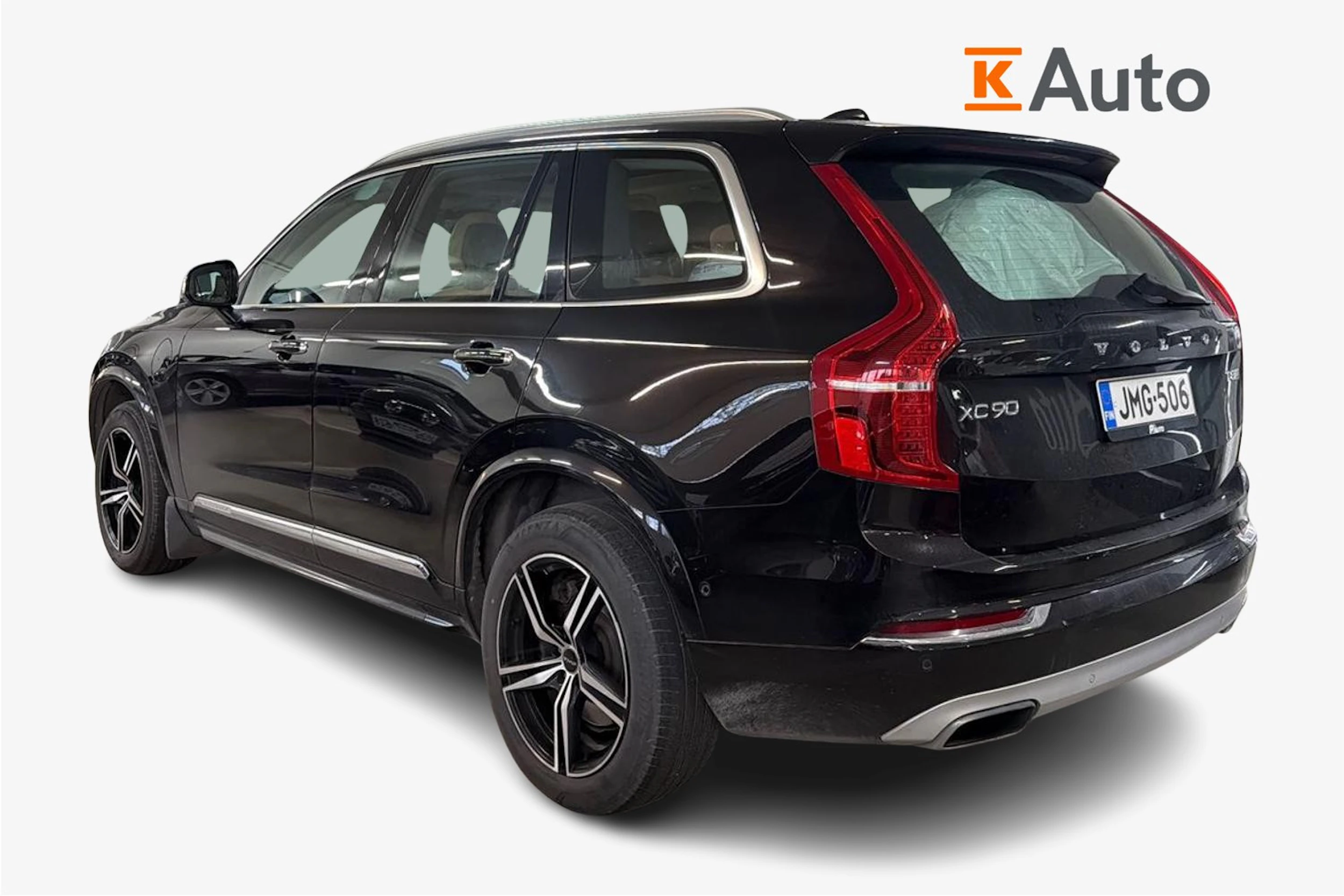 musta Volvo XC90 2016 kuva 2.