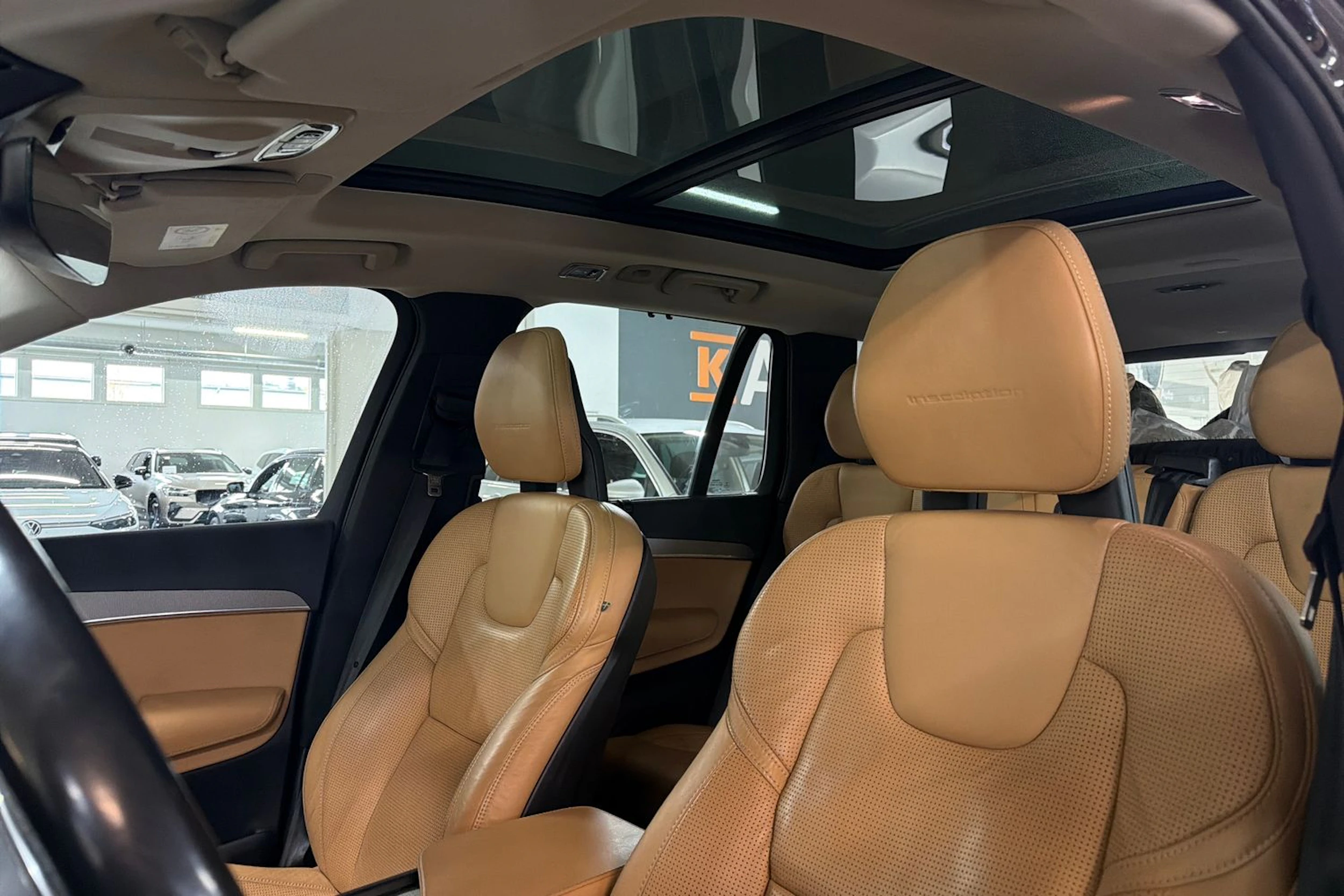 musta Volvo XC90 2016 kuva 4.