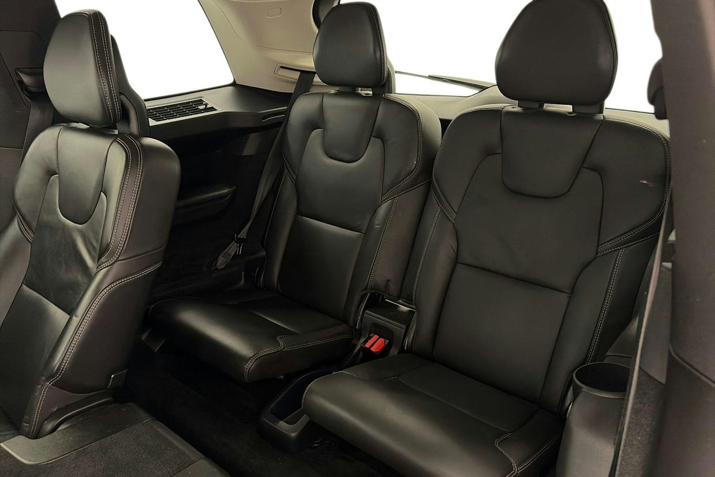 ruskea (beige) Volvo XC90 2016 kuva 9.