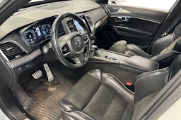 valkoinen Volvo XC90 2016 kuva 3.