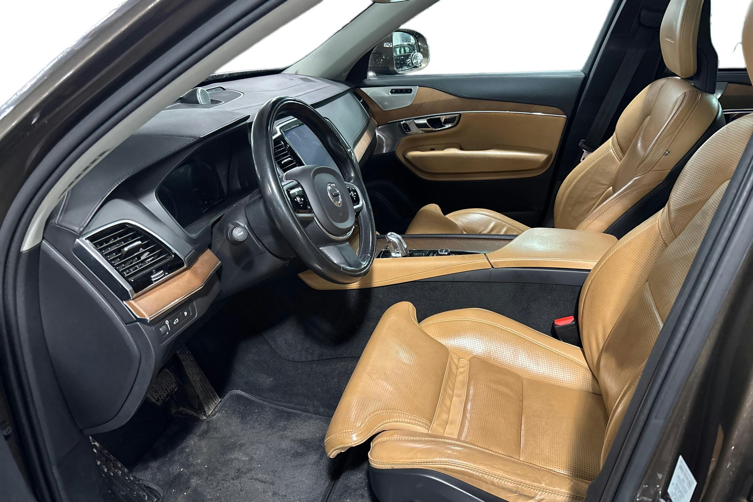 ruskea (beige) Volvo XC90 2016 kuva 3.
