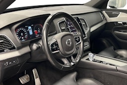 sininen Volvo XC90 2017 kuva 7.