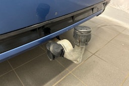 sininen Volvo XC90 2017 kuva 15.