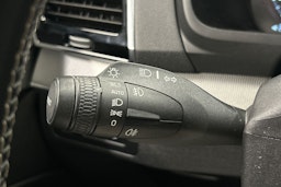 sininen Volvo XC90 2017 kuva 23.