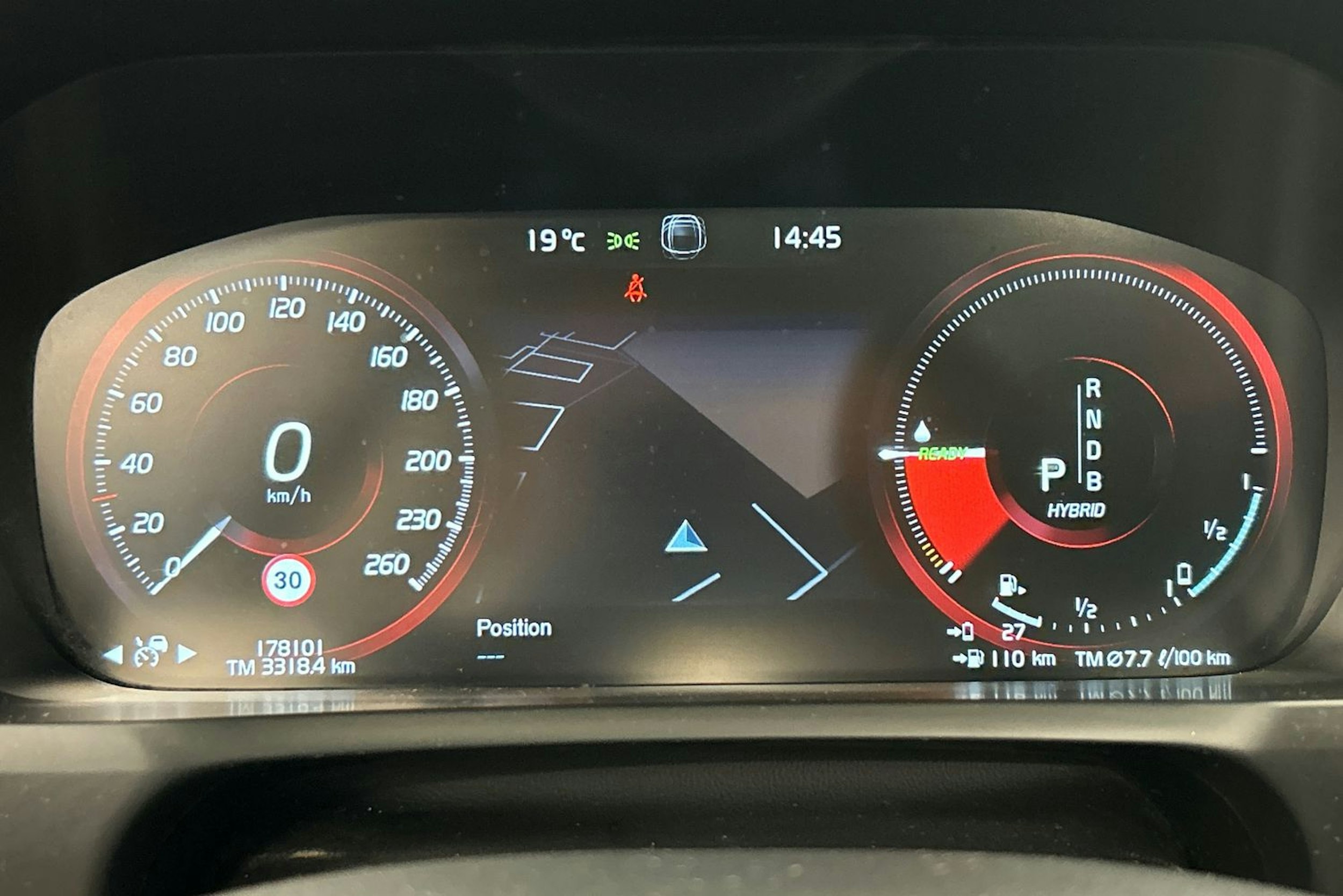 sininen Volvo XC90 2017 kuva 24.