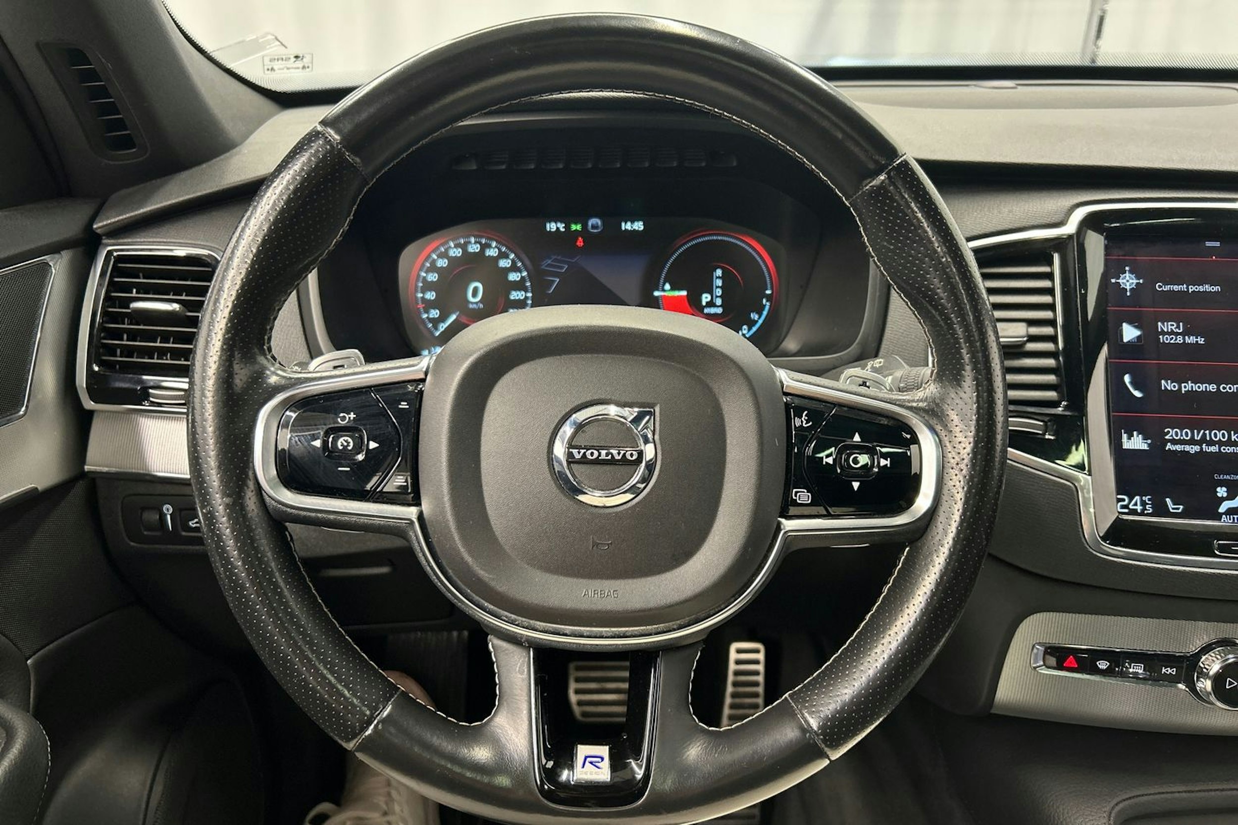 sininen Volvo XC90 2017 kuva 25.