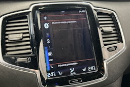 sininen Volvo XC90 2017 kuva 26.