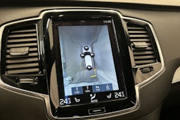 sininen Volvo XC90 2017 kuva 27.