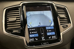 sininen Volvo XC90 2017 kuva 28.