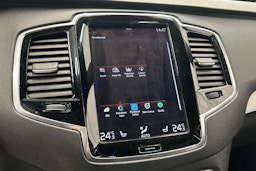 sininen Volvo XC90 2017 kuva 31.