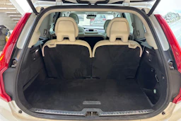 valkoinen Volvo XC90 2017 kuva 12.