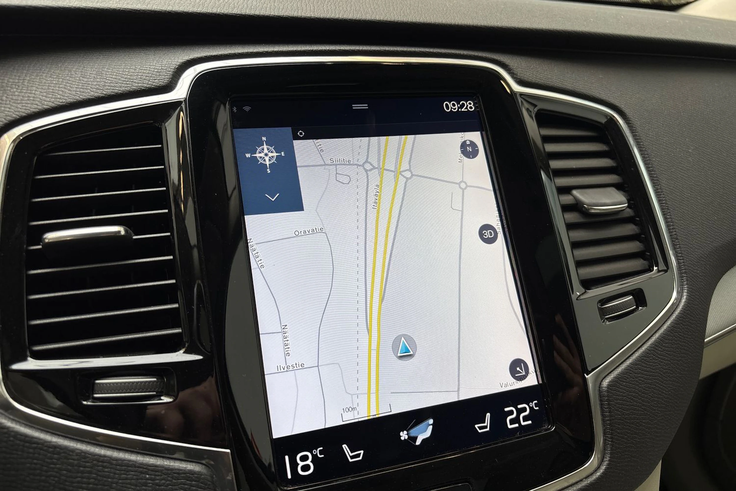 valkoinen Volvo XC90 2017 kuva 29.
