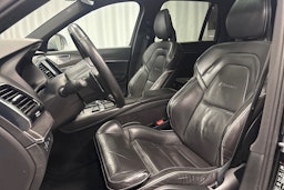 musta Volvo XC90 2017 kuva 27.