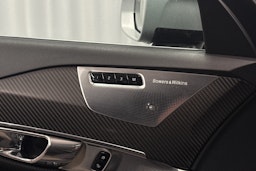 musta Volvo XC90 2017 kuva 29.