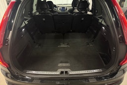 musta Volvo XC90 2017 kuva 32.