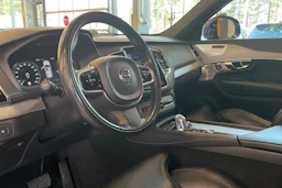 Sininen Volvo XC90 2017 kuva 15.