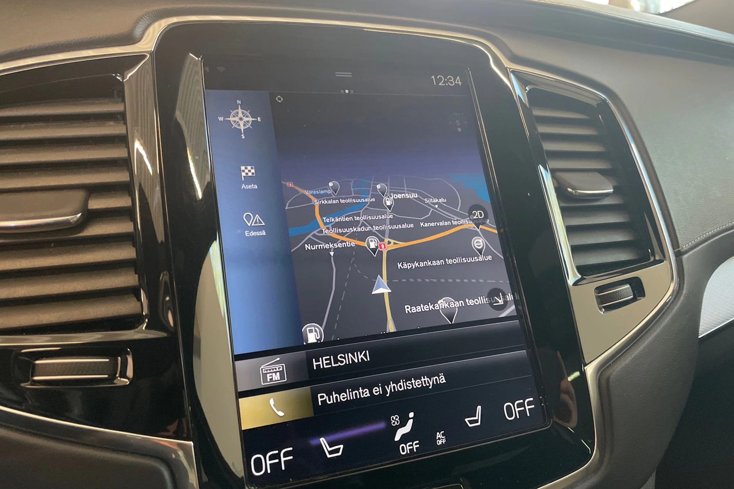 Sininen Volvo XC90 2017 kuva 19.