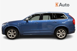 sininen Volvo XC90 2017 kuva 6.