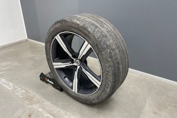 sininen Volvo XC90 2017 kuva 14.